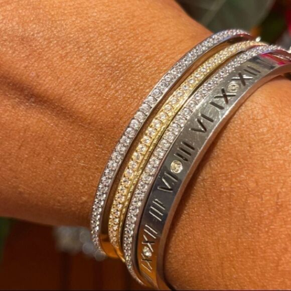 Silver Swarovski Crystal Tennis Bracelet Bangle - Picture 7 of 9